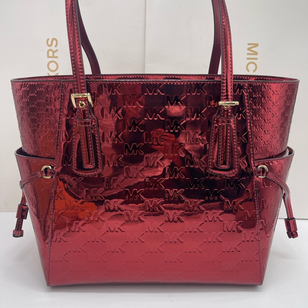 MICHAEL KORS Voyager Lg Metallic Logo Debossed EW  Tote & Jet Set Lg Logo Wallet - Picture 15 of 16